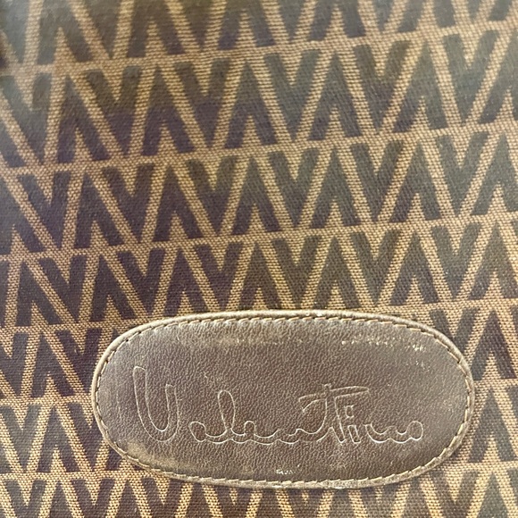 GUC Mario Valentino clutch - Picture 7 of 14